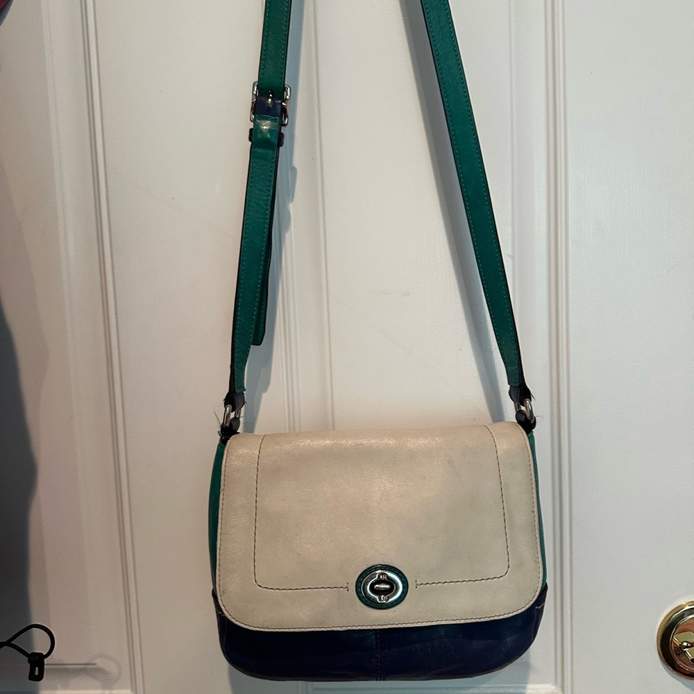 Vintage colorblock Coach crossbody purse